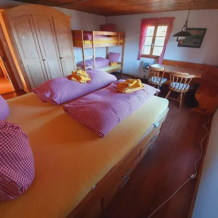 Guest house Battagliahutte Malix